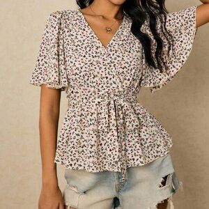 Cream Floral Wrap Top 🌸✨